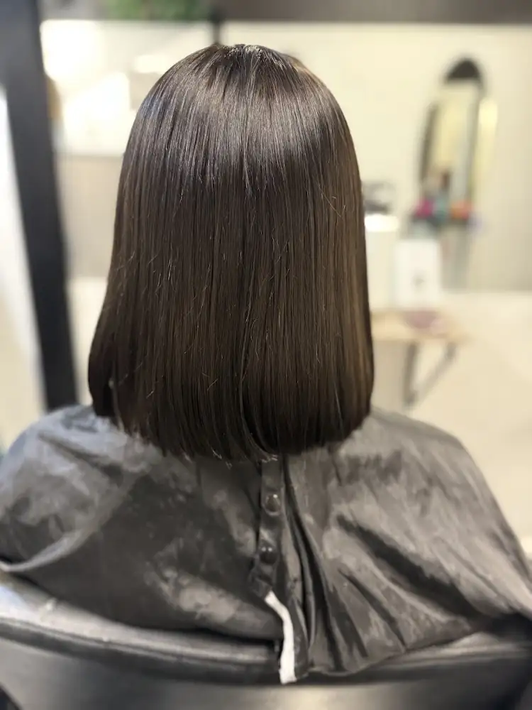 Photo 3 of Katie Upton Hair from its public Google listing